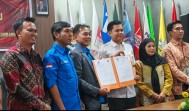 KPU dan PWI Pekanbaru Sepakat Bersinergi, Perangi Hoaks demi Pemilu Berkualitas