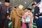 Seluruh Anak Yatim Dhuafa di Siak Dapat Santunan Bulanan Serta Seragam Gratis