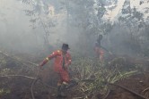 Asap Pekat dan Angin Kencang Tantang Pemadaman Karhutla di Rupat