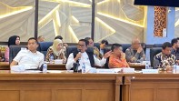 Hadiri Pertemuan BAM DPR RI Terkait TNTN, Bupati Zukri : Perpres No 5 Harus Disertai Solusi