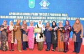 Air Mata Haru Iringi Penghargaan Bunda PAUD Riau 2025 : Perjuangan Almarhumah Hj. Basyariah Bistamam Dikenang