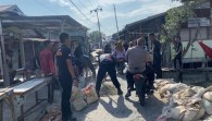 Panipahan Berbenah, Polisi dan Warga Bersatu Perbaiki Jalan hingga Bersihkan Masjid