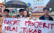 Mahasiswa Jahit Mulut Sambut Kunjungan Prabowo di Lampung