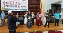 Competer dan TBM Cahaya Rumah Suguhkan Puisi Alam di Depan Sastrawan Riau dan Singapura