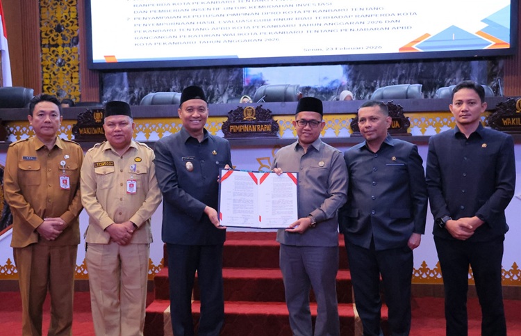 DPRD Kota Pekanbaru Gelar Paripurna, Bahas Investasi Hingga Penyempurnaan APBD 2026