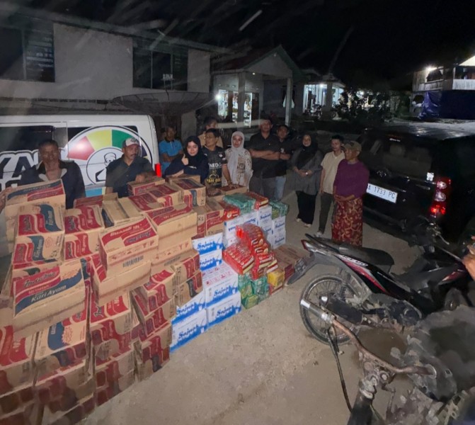 Syam Gold Bantu Korban Banjir Solok