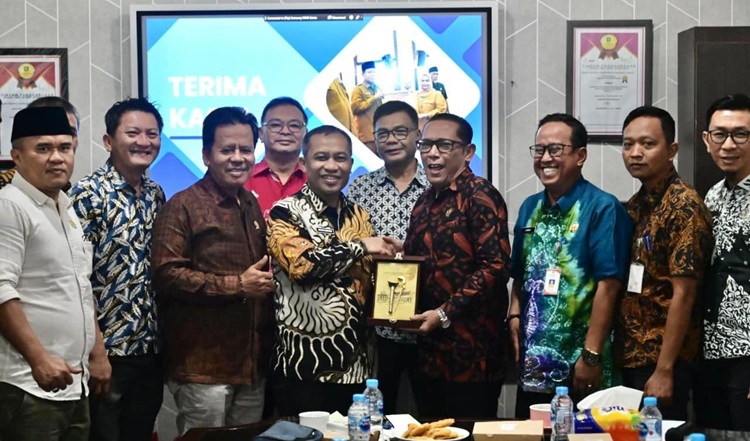 Strategi Pengentasan Kemiskinan Bengkalis Jadi Rujukan DPRD Karimun