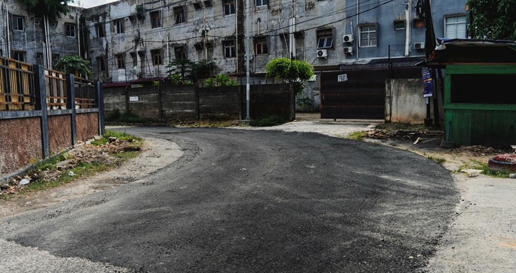 Perbaikan Jalan Jadi Hadiah PTPN IV Regional III di HUT Pekanbaru ke-242