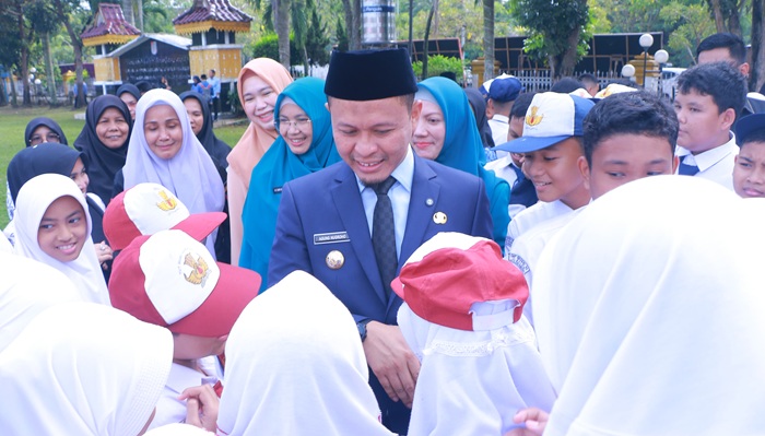 Ada 3000 Kuota Bantuan Pemko Pekanbaru Untuk Perlengkapan Anak Sekolah