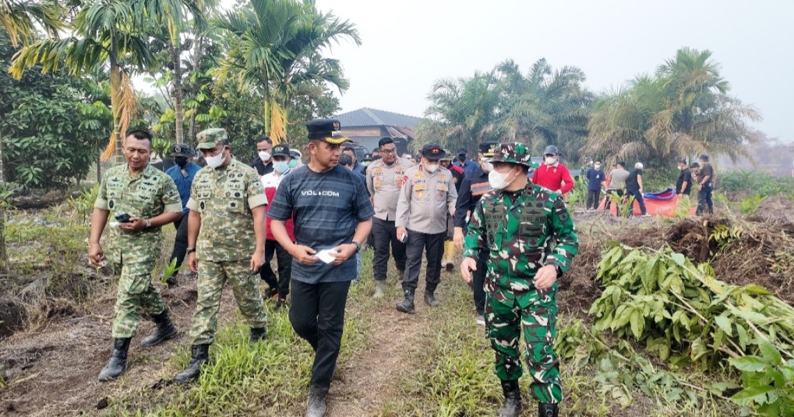 Api Melawan Api di Rimbo Panjang, Pimpinan Riau Turun Langsung