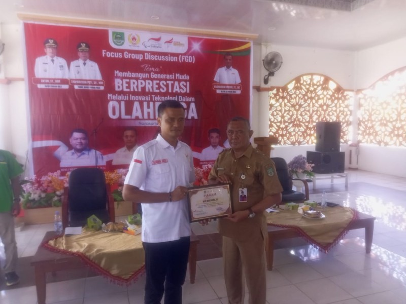 Bupati Apresiasi ESI Rohul yang Komit Tingkatkan Potensi Generasi Muda