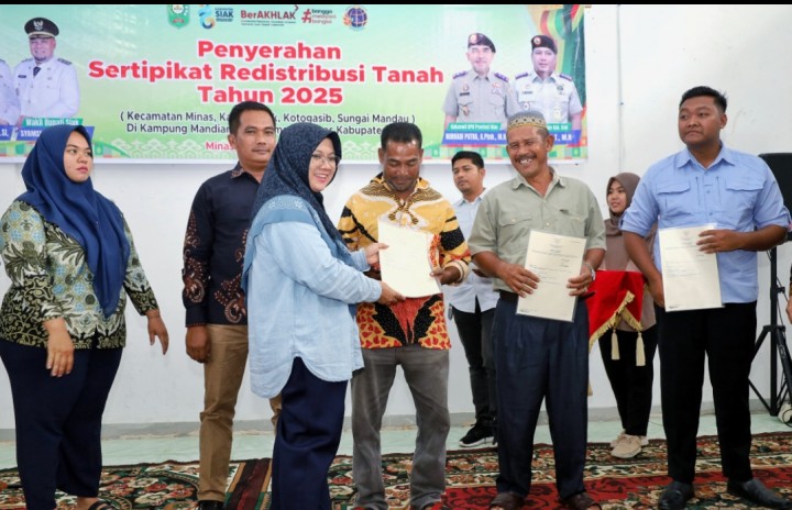 Sejarah Reforma Agraria Dimulai dari Siak, 1.050 Sertifikat Tanah TORA Resmi Diserahkan