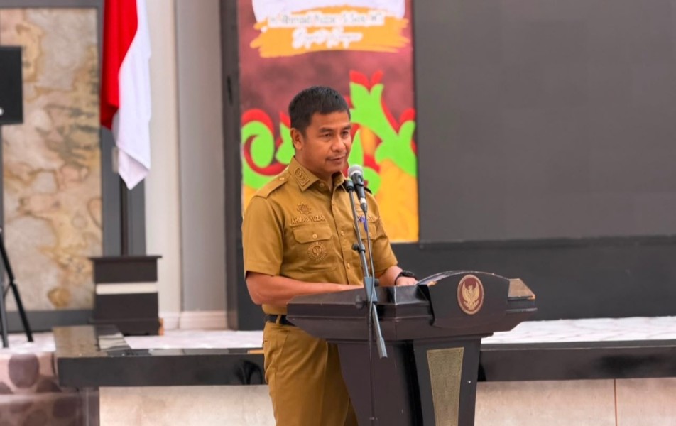 Bawa Nama Kampar ke Cibubur, Pramuka Dilepas Bupati Ahmad Yuzar