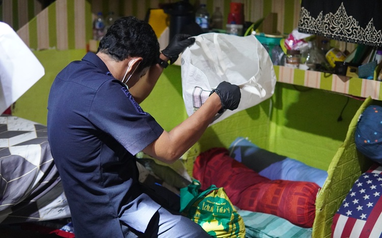 Razia Besar Lapas Pekanbaru, Warga Binaan dan Petugas Jalani Tes Urine