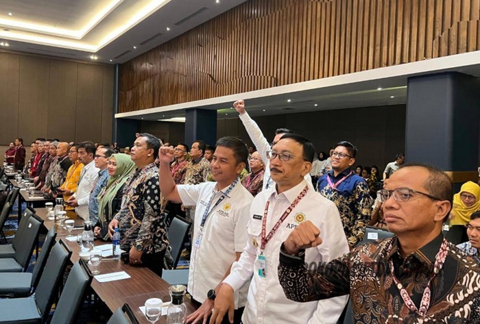 Bupati Kampar Ikuti Musyawarah Nasional VI Tahun 2025, Mewujudkan Asta Cita Menuju Indonesia Emas 2045