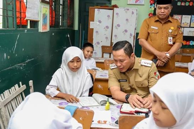 Kabut Asap Pekanbaru Memburuk, Sekolah PAUD-SMP Beralih ke Daring
