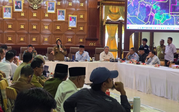 Pemkab Siak Sepakati Penyelesaian Bersama Konflik PT SSL