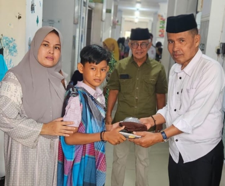 BAZNAS Kampar Gelar Khitanan Massal untuk 90 Anak, Langsung Bergerak Usai Dilantik