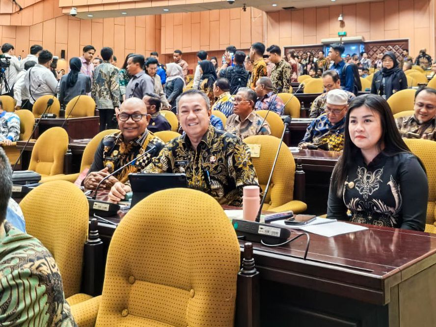 Perjuangkan Hak Daerah Kepulauan, Wabup Meranti Hadiri Rakornas di DPR RI
