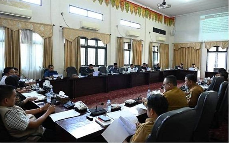 DPRD Rokan Hulu Sinkronkan Evaluasi Gubernur, Pastikan APBD 2026 Tepat dan Akuntabel
