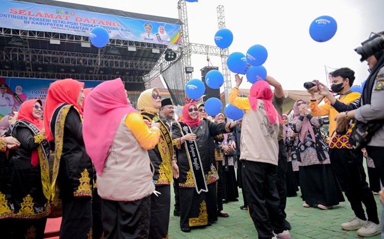Hadiri Porseni IGTKI Riau 2026, Bupati Bengkalis Dorong Guru PAUD Lebih Kreatif dan Profesional