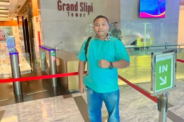 Rida K Liamsi Laporkan Dugaan Penipuan Pengalihan Aset ke Polda Riau