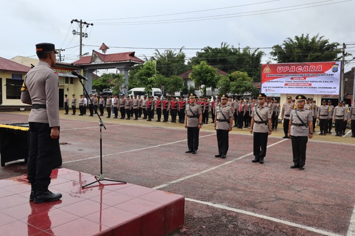 Pimpin Apel Sertijab, Kapolres Minta Lakukan Langkah Konkrit Untuk Solusi Terbaik