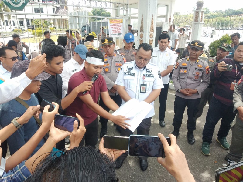 Masyarakat Tuntut Penutupan PT MAN di Bangun Jaya Rohul