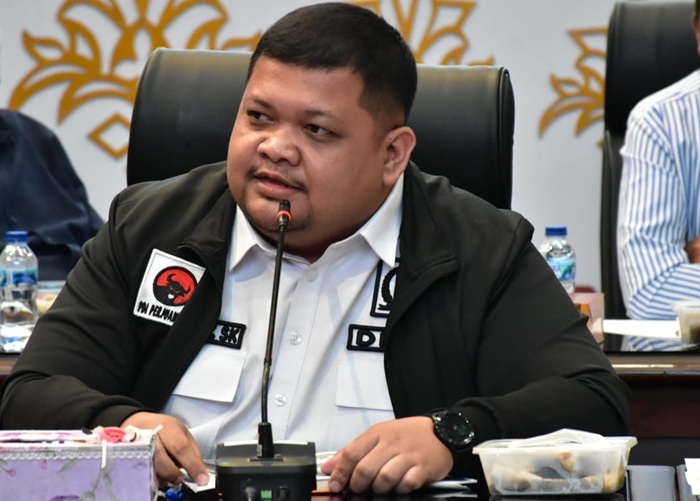 Polemik Mobil Dinas Pimpinan DPRD Pekanbaru, M Dikky : Jika Ada yang Keberatan Silahkan Diambil Kembali