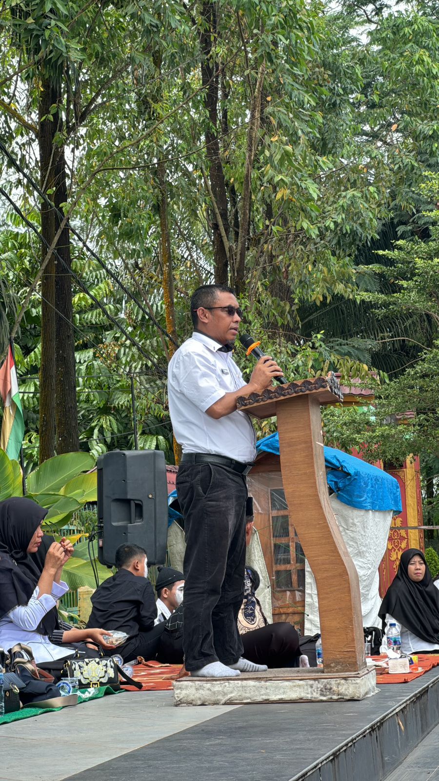 Kadisdikbud Pelalawan Apresiasi Pelaksanaan Perpisahan SMPN 1 Pangkalan Kerinci dengan Acara Sederhana