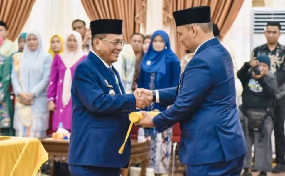 Resmi Dilantik, Sekda Rohil Diminta Perkuat Birokrasi dan Dongkrak PAD