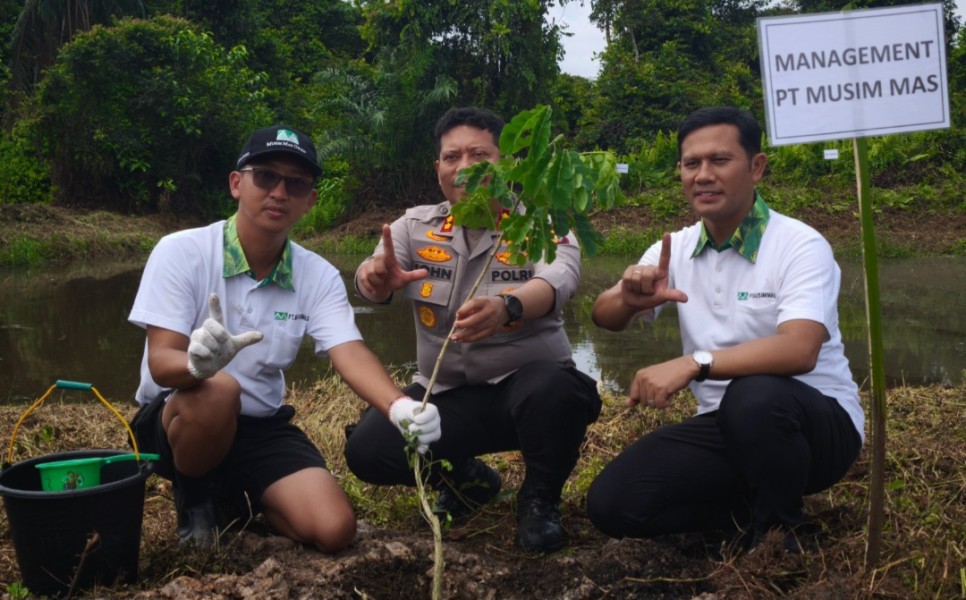 Kolaborasi PT Musim Mas Polres Pelalawan Perkuat Green Policing.