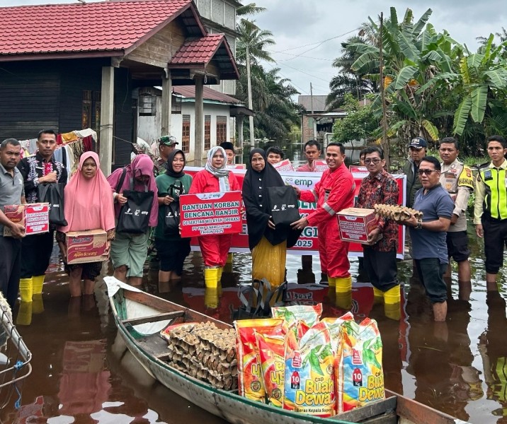 PT EMP Energi Riau Salurkan Bantuan Untuk Korban Banjir di Kerumutan