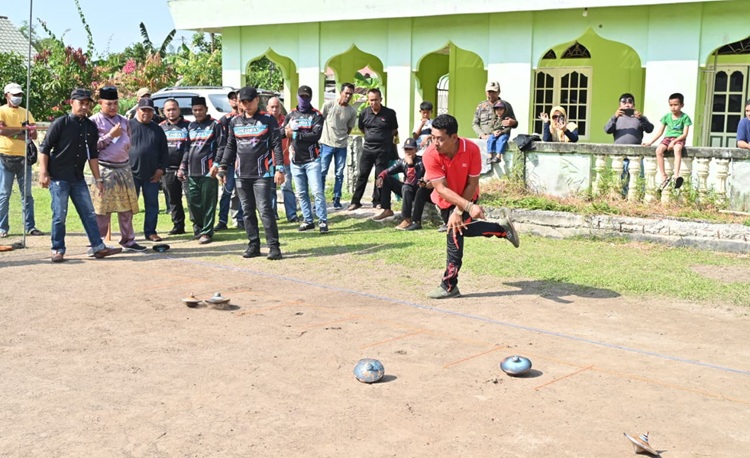 72 Peserta Meriahkan Lomba Gasing dan Layang-layang Hari Jadi Bengkalis