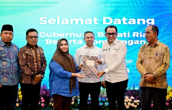 Bupati Bengkalis Ajukan Tambahan Kapal Roro ke Kantor Pusat PT ASDP di Jakarta