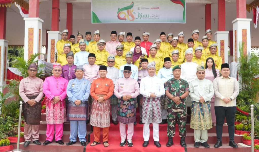 Pemkab Pelalawan Peringati HUT Ke-68 Provinsi Riau di Lapangan Mini Soccer