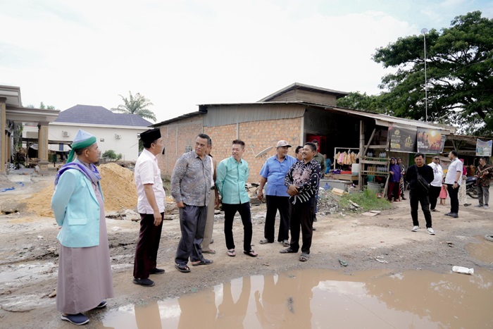 Rusak Parah, Jalan Lintas Kubu Rohil Segera Diperbaiki