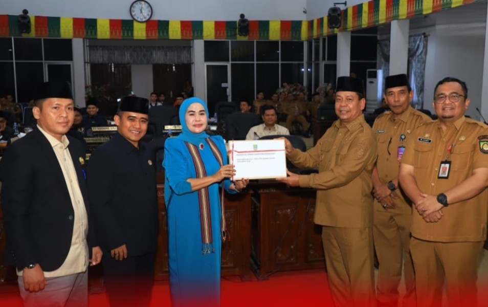 Wabup Rohul Sampaikan KUA-PPAS Perubahan 2025 di DPRD