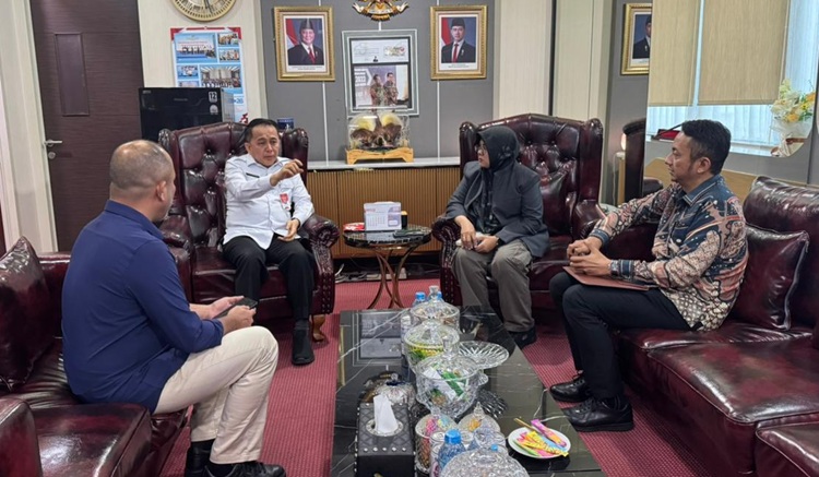 Bupati Afni Temui Dirjen Keuda, Janji Kawal DBH Siak Bersama