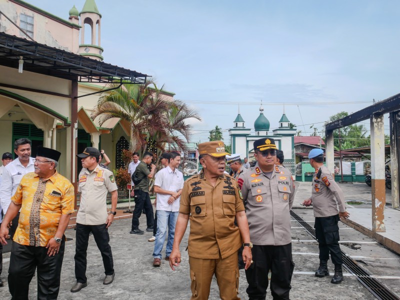 Bupati Meranti Perintahkan Dinas PUPR Koordinasi Dengan Kemenag Untuk Membangun MDA Al Muhtadin