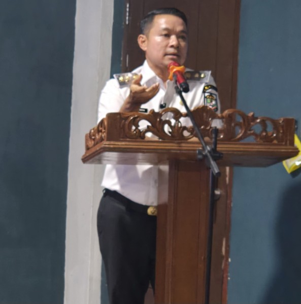 Wabup Husni Tamrin Kukuhkan Pengurus PBVSI Pelalawan 2025–2029