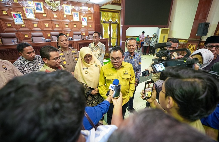 Sambut Reses Komisi VII DPR RI di Siak, Bupati Usulkan Revitalisasi Istana Siak dan Pengembangan UMKM