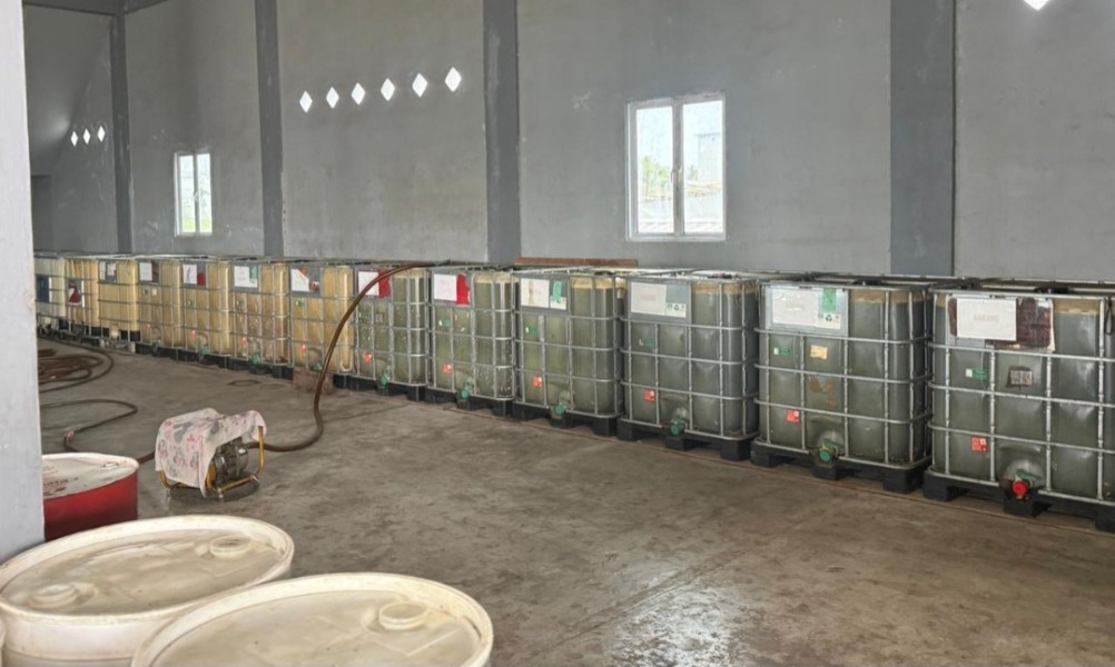 Polres Pelalawan Bongkar Sindikat BBM Subsidi Ilegal, Dua Pelaku Ditahan