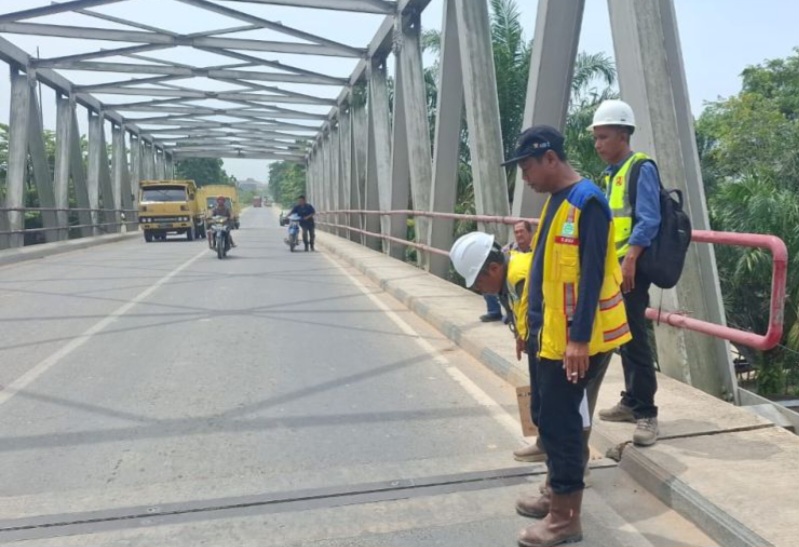 Dentuman Misterius di Jembatan Siak II Gegerkan Warga, BPJN Riau Pastikan Struktur Aman