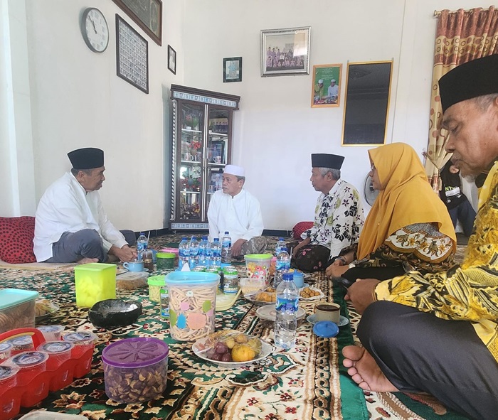 Bersama Calon Gubernur Riau Syamsuar, Dr Afni Sowan ke Ulama, Bahas Pendirian Universitas NU di Siak