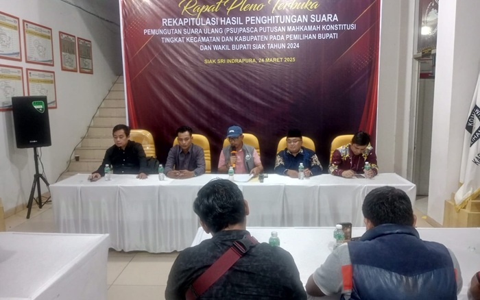 KPU Tetapkan Afni Zulkifli-Syamsurizal Peraih Suara Terbanyak Rekapitulasi Suara Pilkada Siak 2024