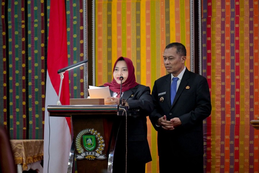 Rapat Paripurna, Bupati dan Wakil Bupati Bengkalis Sampaikan 9 Program Strategis dan 4 Kluster Pembangunan