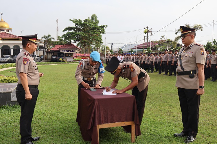 Iptu Budi Santoso Gantikan Ipda Muhammad Ali Sidiq S.Psi Sebagai Kapolsek Kerumutan