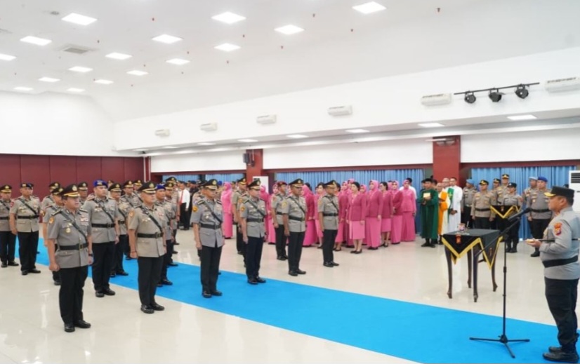 Kapolda Riau Tekankan Integritas dan Green Policing, Saat Melantik Sejumlah PJU dan Kapolres