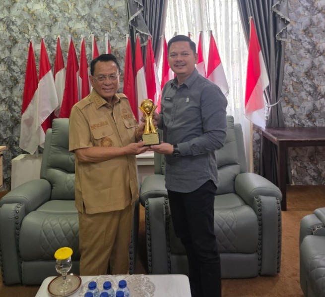Bank Rohil Cetak Sejarah,  Raih Golden Awards Infobank, Pertama di Riau